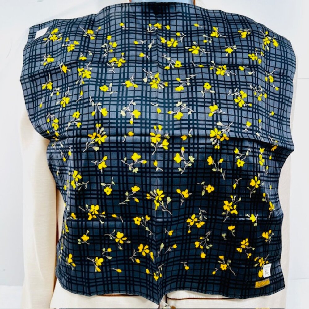 NewTagBurberrys Miniscarf/handker19.5" Cotton Silk Black Gray Yellow floral(15 - Picture 7 of 11